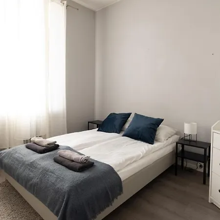 2ndhomes Modern & 1br Floor Apartment